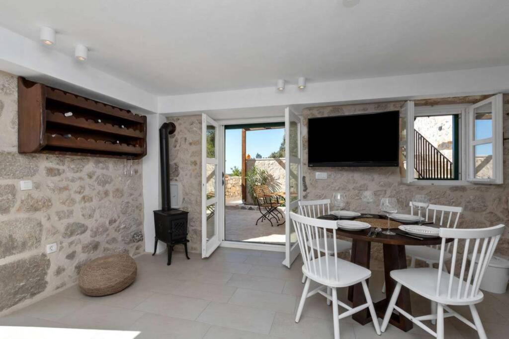 זאוסטרוג Holiday Home Marijana מראה חיצוני תמונה