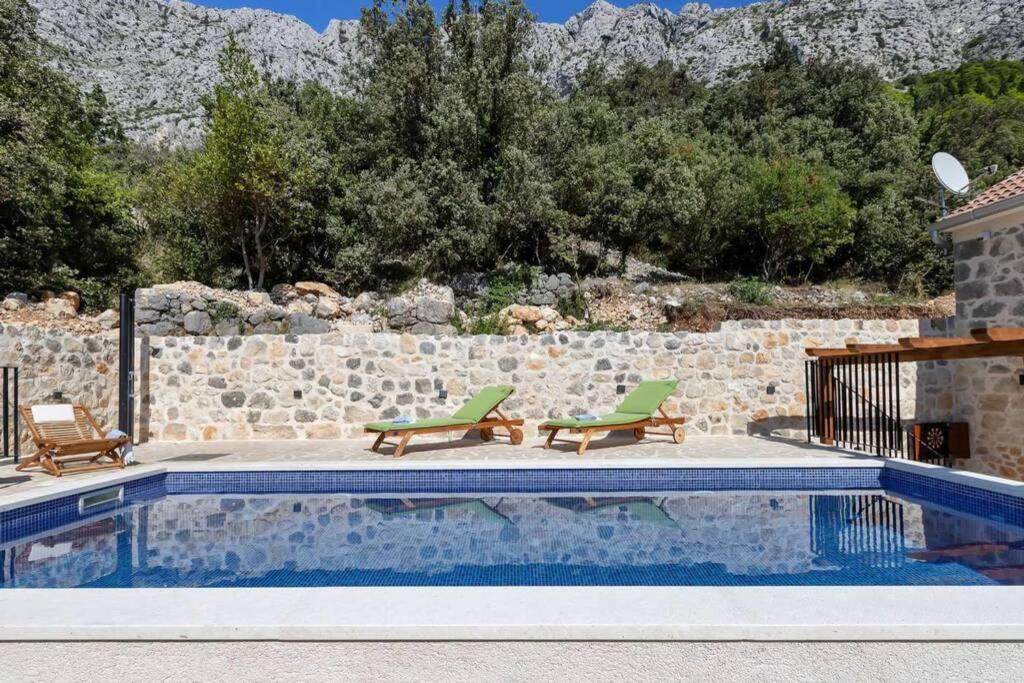 זאוסטרוג Holiday Home Marijana מראה חיצוני תמונה
