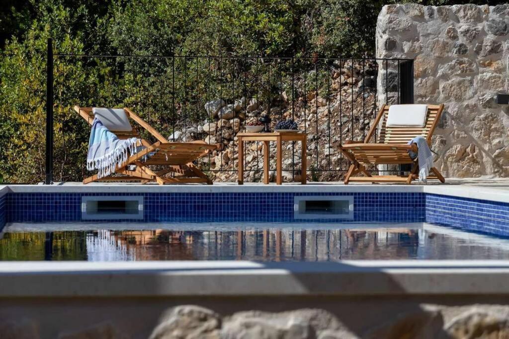זאוסטרוג Holiday Home Marijana מראה חיצוני תמונה