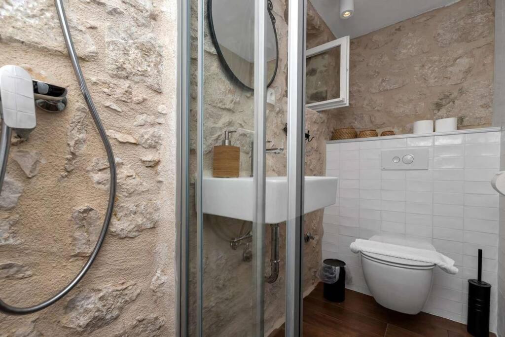 זאוסטרוג Holiday Home Marijana מראה חיצוני תמונה